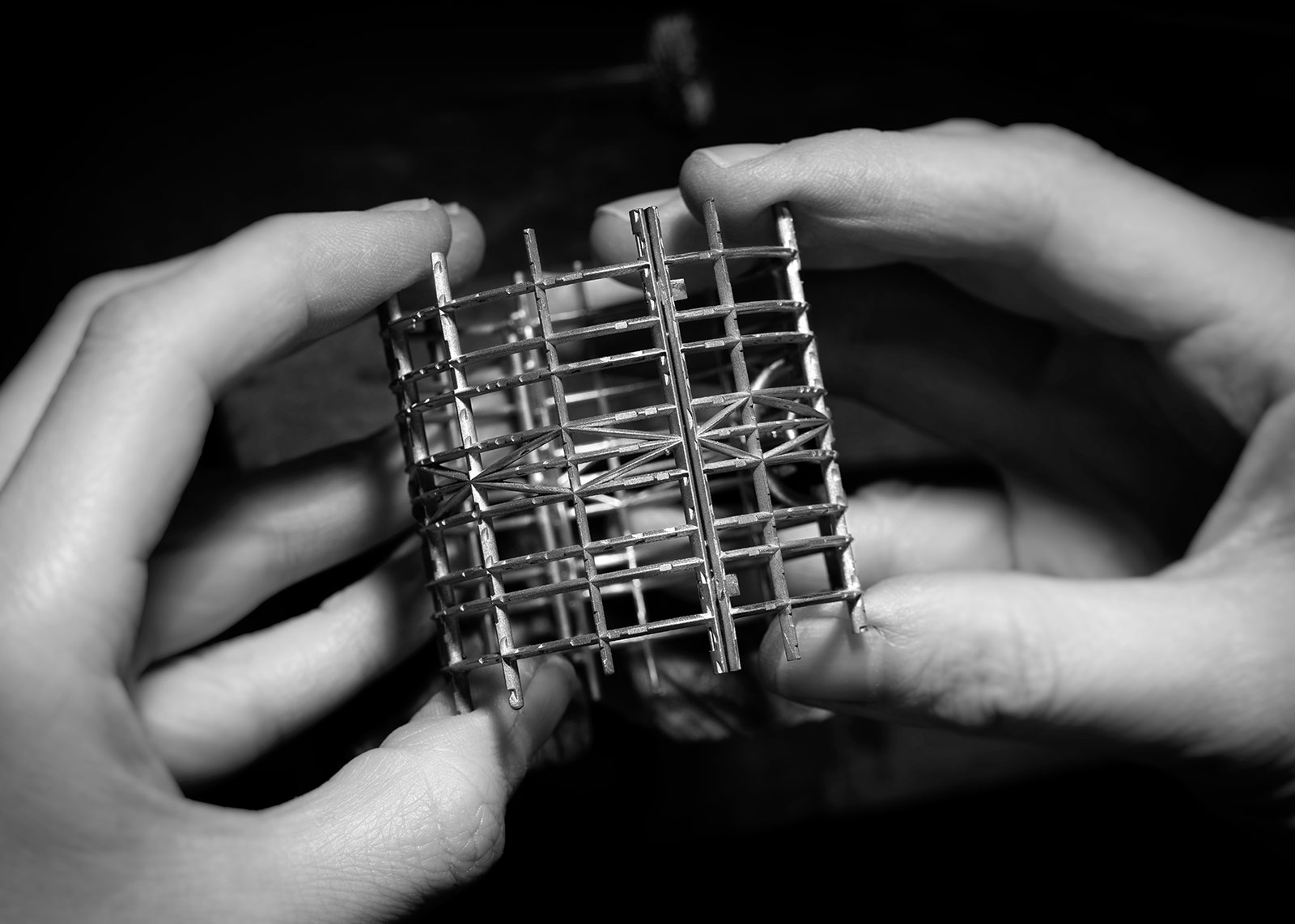 The Nave Cuff - In the Making - Irène - Paris - le Grand Palais