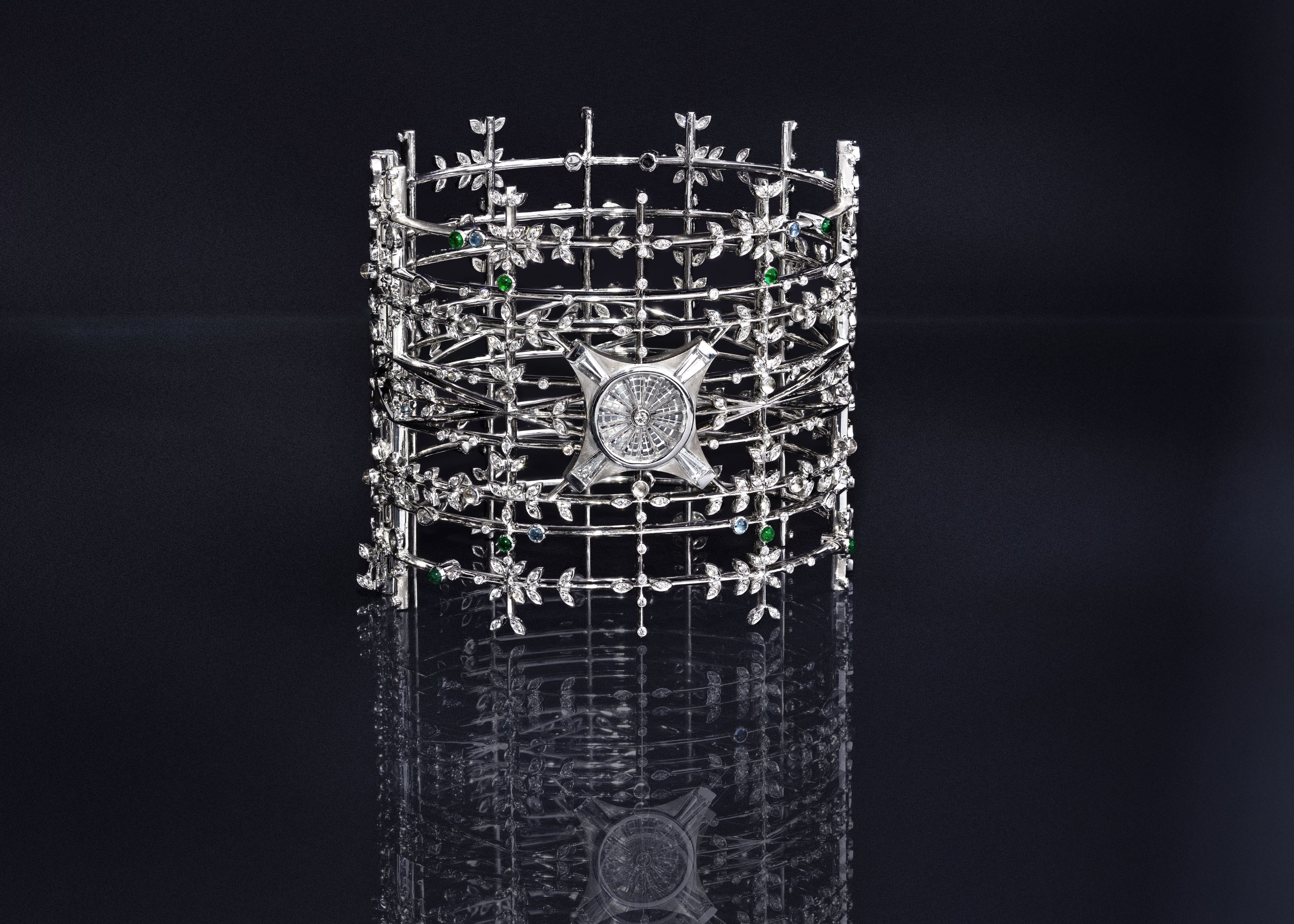 The Nave Cuff - White Gold, Diamonds, Rock Crystal, Emeralds & Aquamarine cabochons - Irène - Paris - le Grand Palais - High Jewellery - Architecture - Scenography